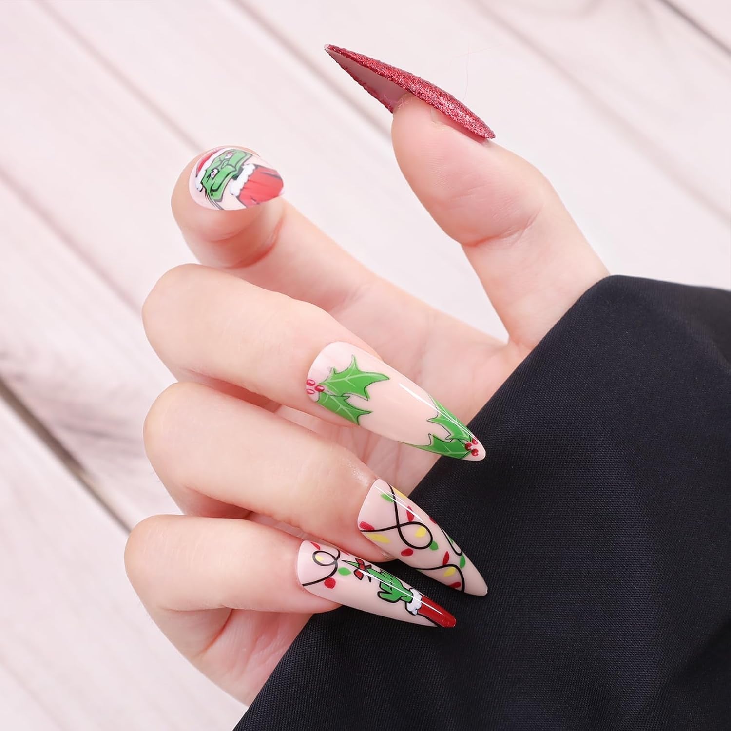 24Pcs Christmas Press on Nails French Tip Fake Nails Medium Full Cover French Manicure Xmas Nail Art DIY Autumn Winter Home Salon Party