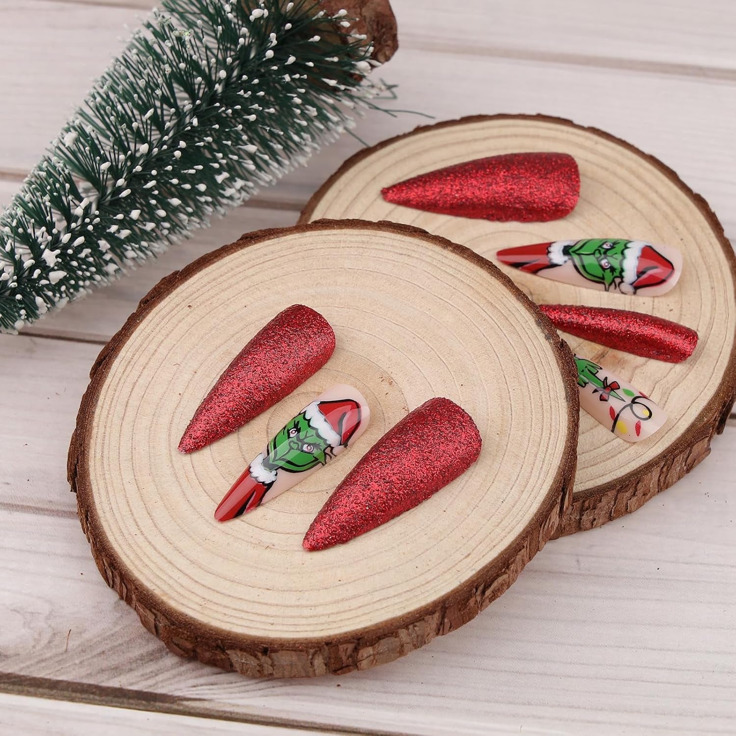 24Pcs Christmas Press on Nails French Tip Fake Nails Medium Full Cover French Manicure Xmas Nail Art DIY Autumn Winter Home Salon Party